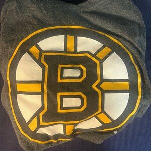 Boston bruins tee